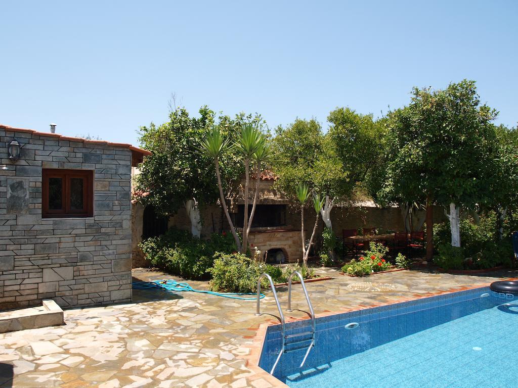 Εlegant Villa Liakos Pigi  Exterior photo